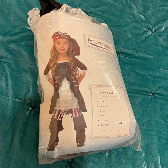 4T Pirate Costume Girls - Picture 2 of 4